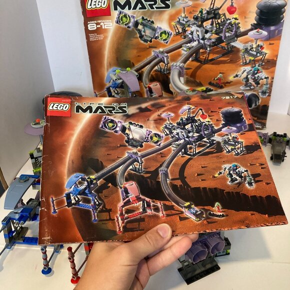LEGO Life On Mars Aero Tube Hangar Set 7317 Complete With Box + Manual - Picture 6 of 16